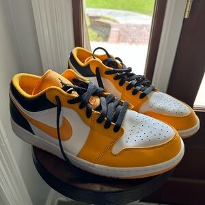Nike Men’s Low-Top Sneakers - White/Yellow/Black